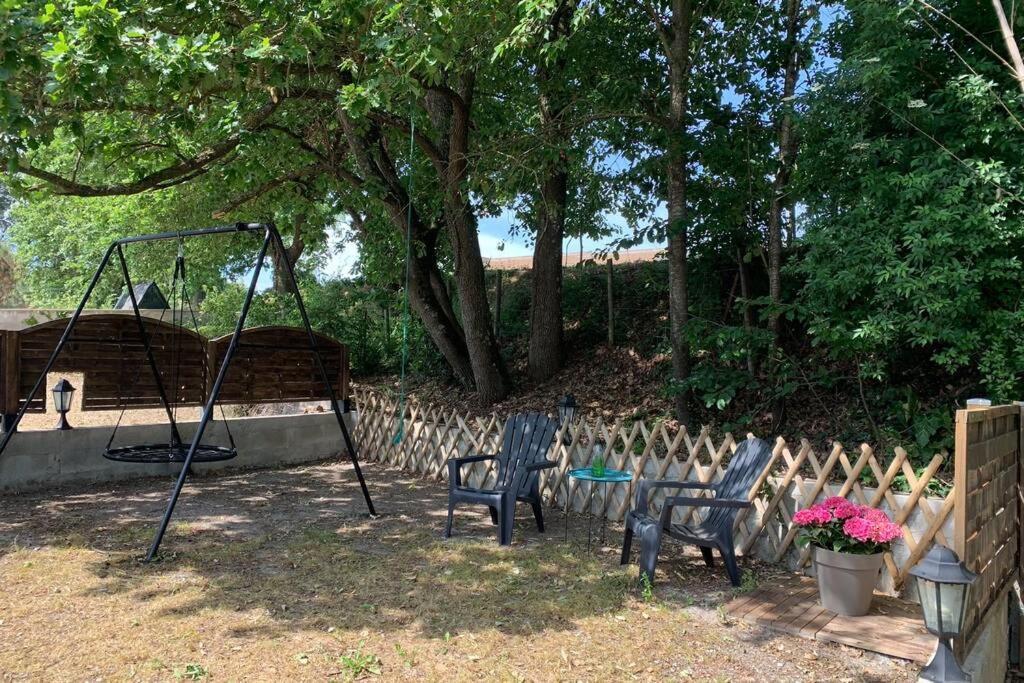 Maison spacieuse et calme près de la cité Villa Alairac Esterno foto