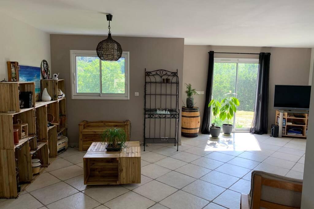 Maison spacieuse et calme près de la cité Villa Alairac Esterno foto