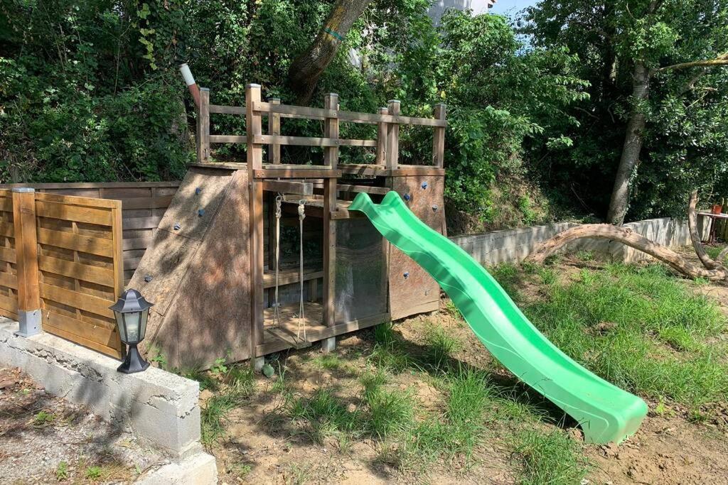 Maison spacieuse et calme près de la cité Villa Alairac Esterno foto